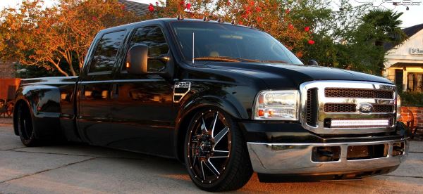 Ford F350 PowerStroke для GTA 5 Ford F350 PowerStroke для GTA 5